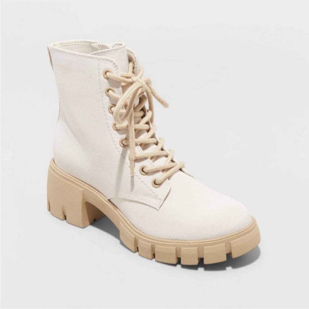 Women's Kolbi Combat Boots - Universal
Thread™ Off-White nwt